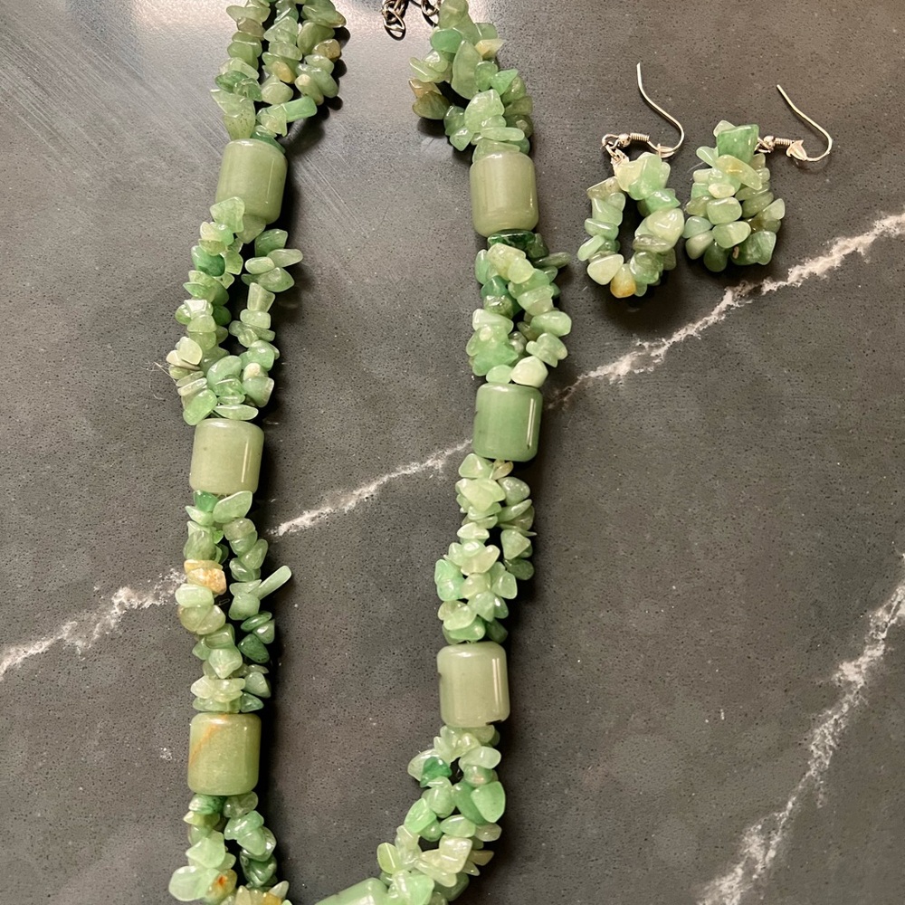 Green Aventurine Gemstone Necklace and Earring Set